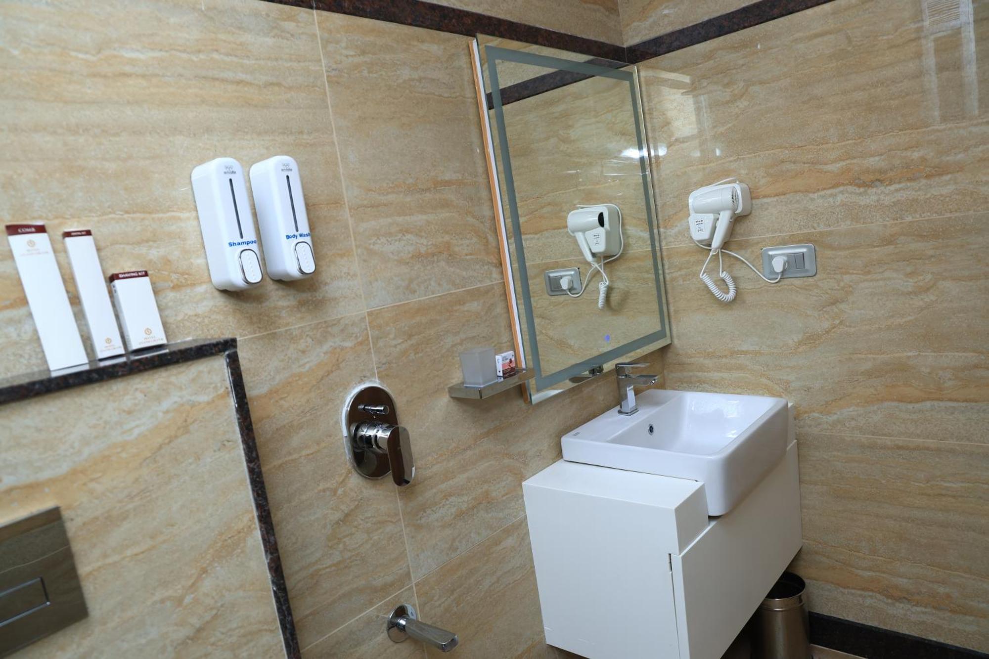 Hotel Anand Grand Hosur Exterior photo